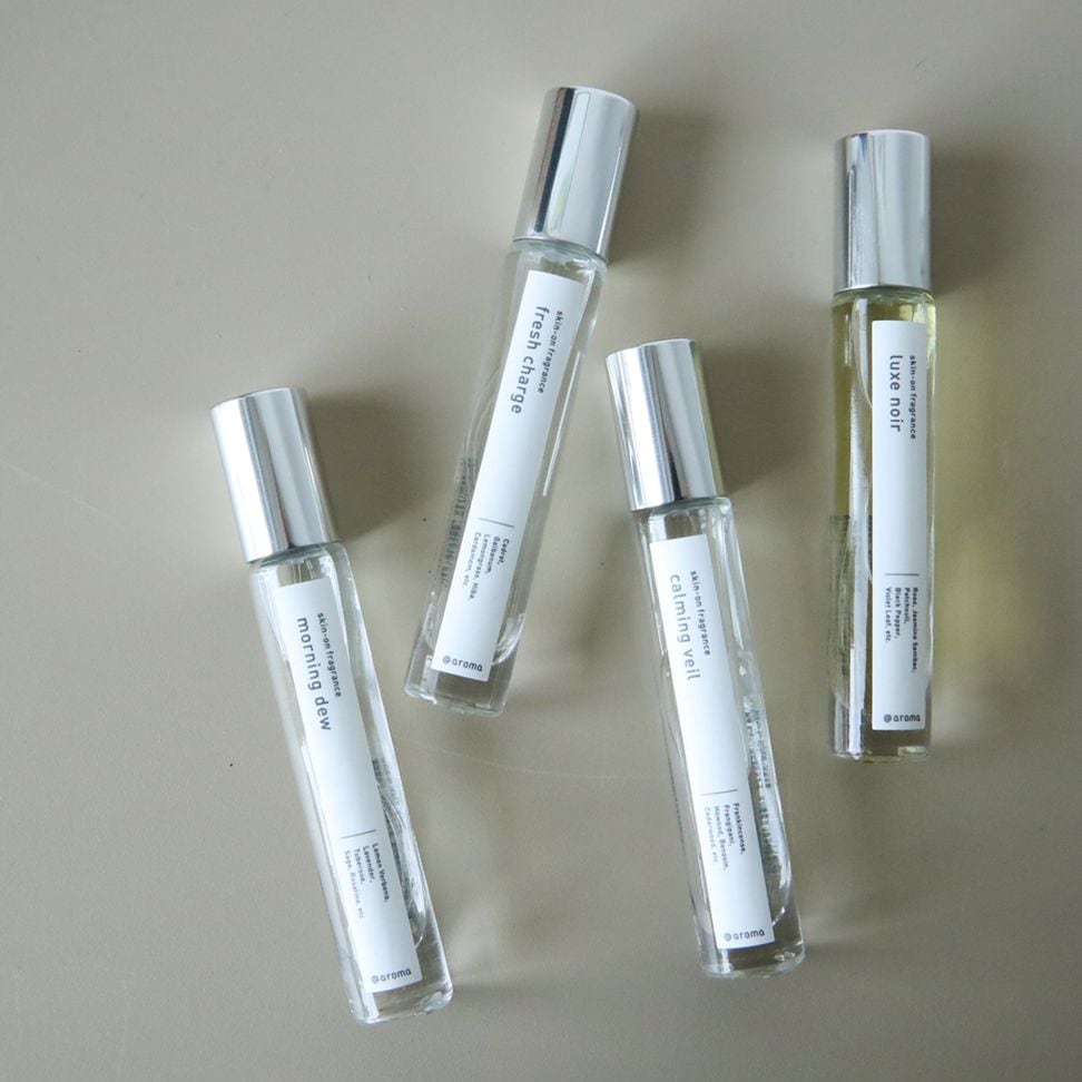 aroma (アットアロマ) スキンオンフレグランス カーミングベール