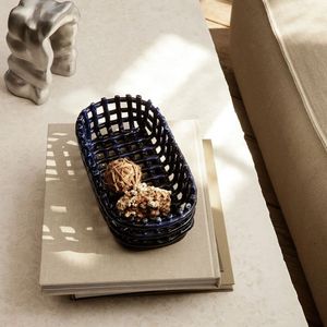 ��40��OFF��Ferm Living (�ե������ӥ�) Ceramic Basket Oval �֥롼 �̲�/����ƥꥢ/������������Ź�ʡڹ���߸ˤ����