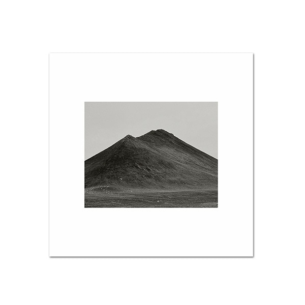 Paper Collective �ݥ�������50��50��A Mountain Now 01 �̲� ����ƥꥢ ������ �ڡ��ѡ����쥯�ƥ��� Kasper Plougmand ������������Ź�ʡڤ����󤻡ۡڥ����ڡ����оݡۡ�����̵����