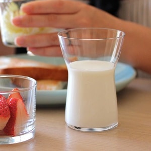 Tora Urup (�ȡ��� ����å�) Milk