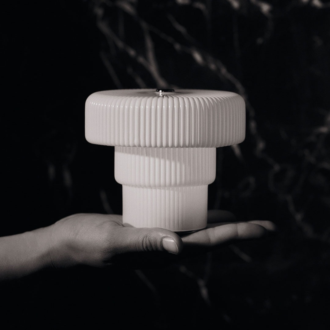 �ڤ����󤻡� Ferm Living (�ե������ӥ�) Ripple Portable Lamp (��åץ�ݡ����֥����) �̲�/����ƥꥢ/����/������������Ź��