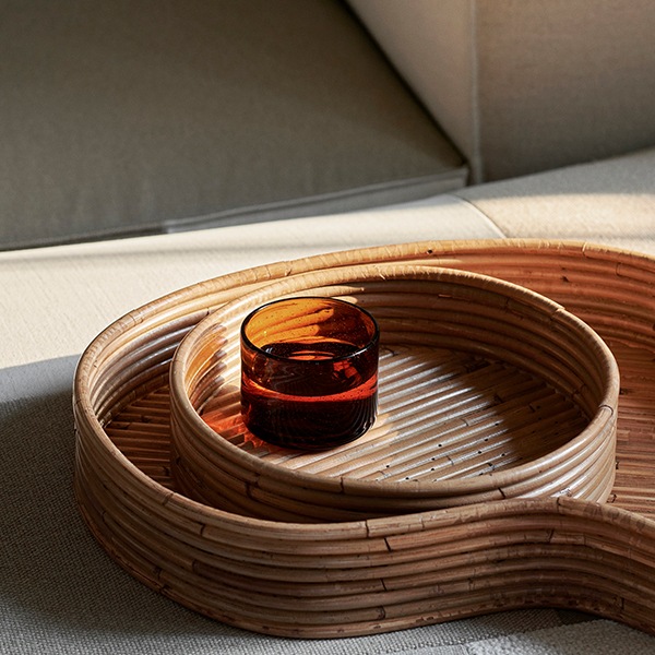 �ڹ���߸ˤ����Ferm Living (�ե������ӥ�) Oli Water Glass Low (���� �������������饹 ����) ����С�/�ꥵ�����륯�ꥢ �̲�/����/���饹/������������Ź