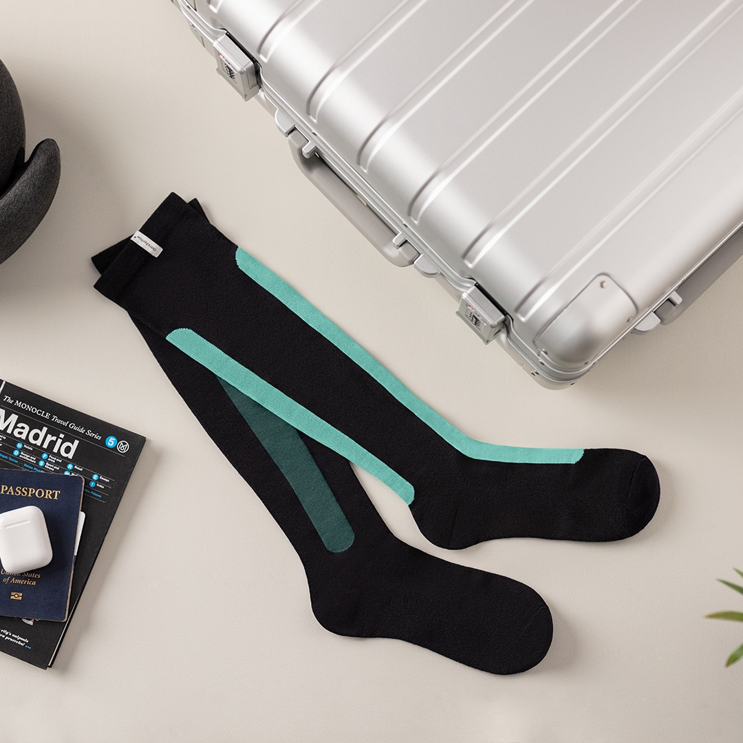 Ostrichpillow Bamboo Compression Socks S M �֥�å� �ʥ��ȥ������� �֥롼�����꡼�� �֥롼���������� ��åɡ����꡼�� �尵���å��� ���Ե� Ĺ��Υ��ư �य�� ���� �ɽ��� �������ȥ�å��ԥ��� �ȥ�٥륰�å�