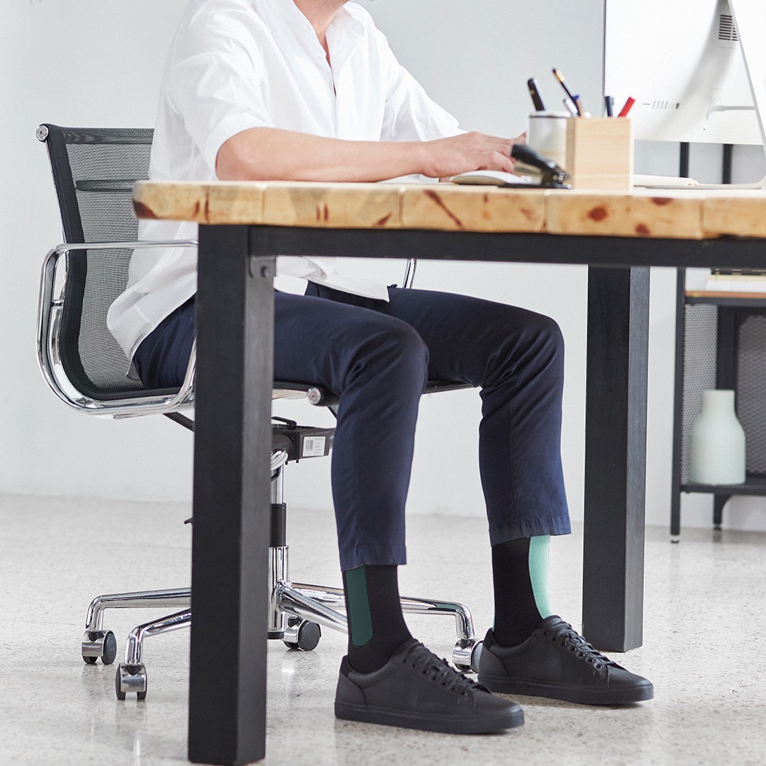 Ostrichpillow Bamboo Compression Socks S M �֥�å� �ʥ��ȥ������� �֥롼�����꡼�� �֥롼���������� ��åɡ����꡼�� �尵���å��� ���Ե� Ĺ��Υ��ư �य�� ���� �ɽ��� �������ȥ�å��ԥ��� �ȥ�٥륰�å�