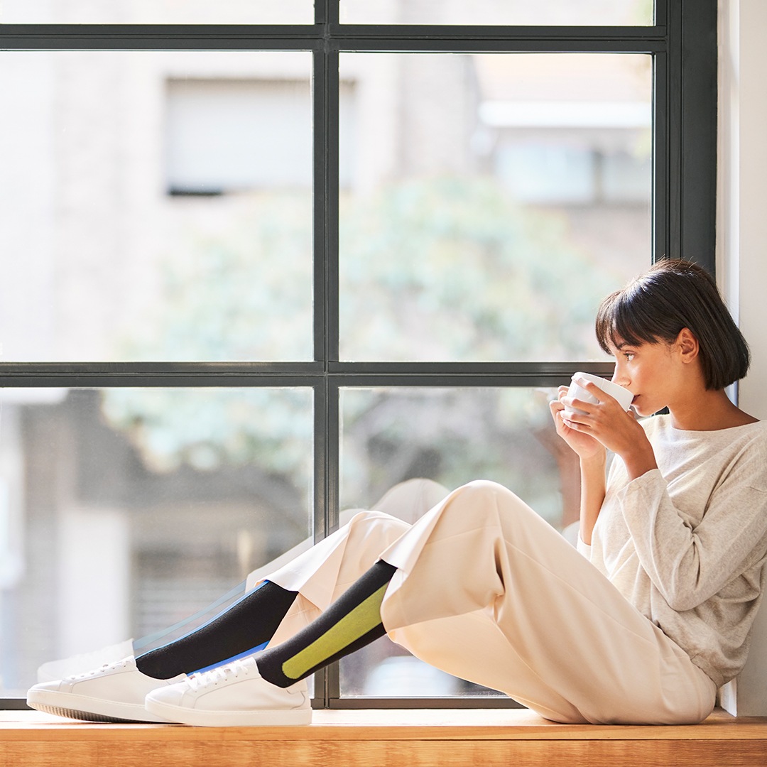 Ostrichpillow Bamboo Compression Socks S M �֥�å� �ʥ��ȥ������� �֥롼�����꡼�� �֥롼���������� ��åɡ����꡼�� �尵���å��� ���Ե� Ĺ��Υ��ư �य�� ���� �ɽ��� �������ȥ�å��ԥ��� �ȥ�٥륰�å�