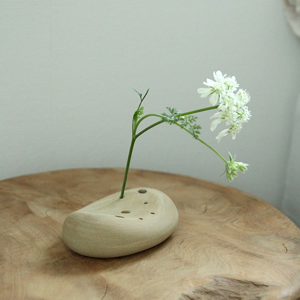 �ڤ����󤻡�Ferm Living (�ե������ӥ�) Vanitas Flower Stone (�����˥����ե����ȡ���� ����� �̲�/����ƥꥢ/�ִ�/������������Ź��