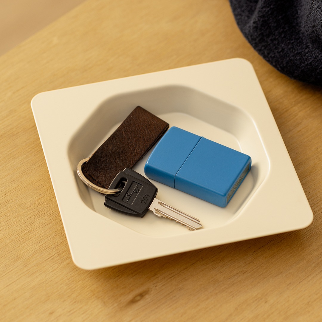 �ڤ����󤻡�esaila (��������) PURU Tray (�ס��� �ȥ쥤) S �����ܥ꡼/�ڡ��륰�꡼��/�С�����ǥ� ����ƥꥢ/��ʪ����/������������Ź��