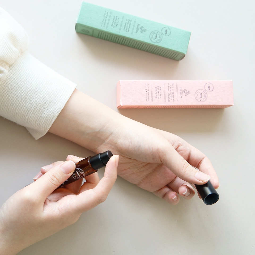 Urban Rituelle (�����Х� ����奨��) Natural Remedy (�ʥ����� ���ǥ�) �ʥ�����ܥ��˥���ѥե塼�� ���