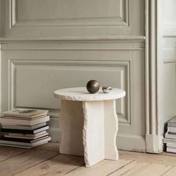 ��30%OFF�� Ferm Living (�ե������ӥ�) Mineral Sculptural Table (�ߥͥ�� ������ץ����� �ơ��֥�) �ۥ磻�� �̲�/����ƥꥢ/������������Ź��