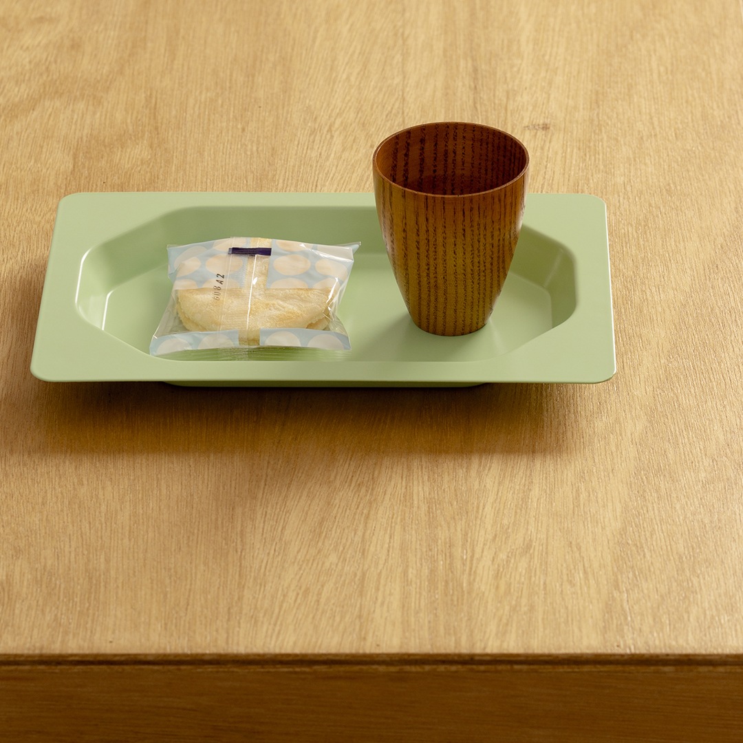 �ڤ����󤻡�esaila (��������) PURU Tray (�ס��� �ȥ쥤) M �����ܥ꡼/�ڡ��륰�꡼��/�С�����ǥ� ����ƥꥢ/��ʪ����/������������Ź��