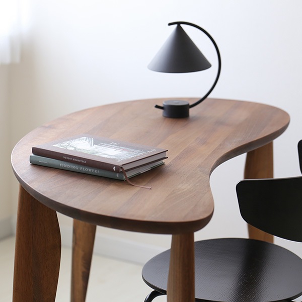 �ڤ����󤻡�Ferm Living (�ե������ӥ�) Feve Desk (�ե����� �ǥ���) ��������ʥå� �̲�/����ƥꥢ/�ơ��֥�/��/������������Ź�ʡ�����̵����