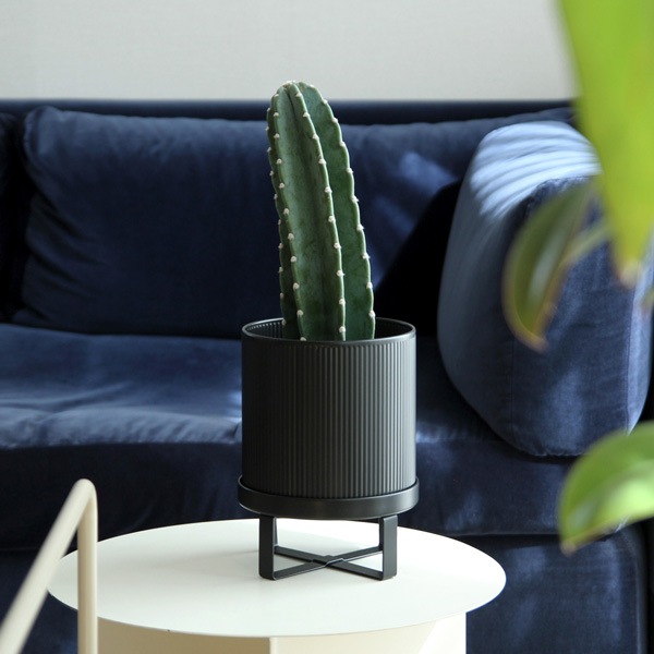��30��OFF��Ferm Living (�ե������ӥ�) Bau Pot (�Х� �ݥå�) S �֥�å�/�����ߥ� �̲�/ȭ���С�/����ȭ/����ƥꥢ/������������Ź�ʡڹ���߸ˤ����