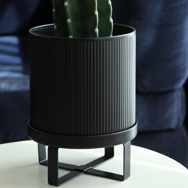 ��30��OFF��Ferm Living (�ե������ӥ�) Bau Pot (�Х� �ݥå�) S �֥�å�/�����ߥ� �̲�/ȭ���С�/����ȭ/����ƥꥢ/������������Ź�ʡڹ���߸ˤ����
