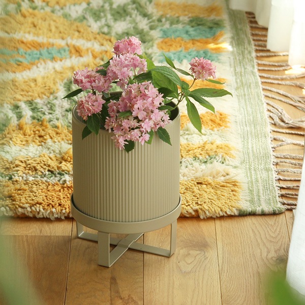 ��30��OFF��Ferm Living (�ե������ӥ�) Bau Pot (�Х� �ݥå�) S �֥�å�/�����ߥ� �̲�/ȭ���С�/����ȭ/����ƥꥢ/������������Ź�ʡڹ���߸ˤ����