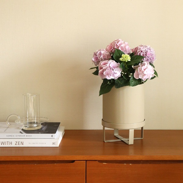 ��30��OFF��Ferm Living (�ե������ӥ�) Bau Pot (�Х� �ݥå�) S �֥�å�/�����ߥ� �̲�/ȭ���С�/����ȭ/����ƥꥢ/������������Ź�ʡڹ���߸ˤ����