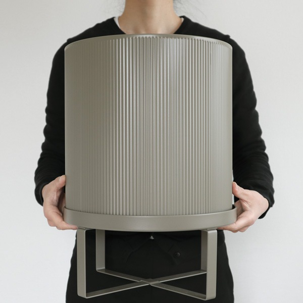 �ڤ����󤻡�Ferm Living (�ե������ӥ�) Bau Pot (�Х� �ݥå�) L �֥�å�/�����ߥ� �̲�/ȭ���С�/����ȭ/����ƥꥢ/������������Ź��