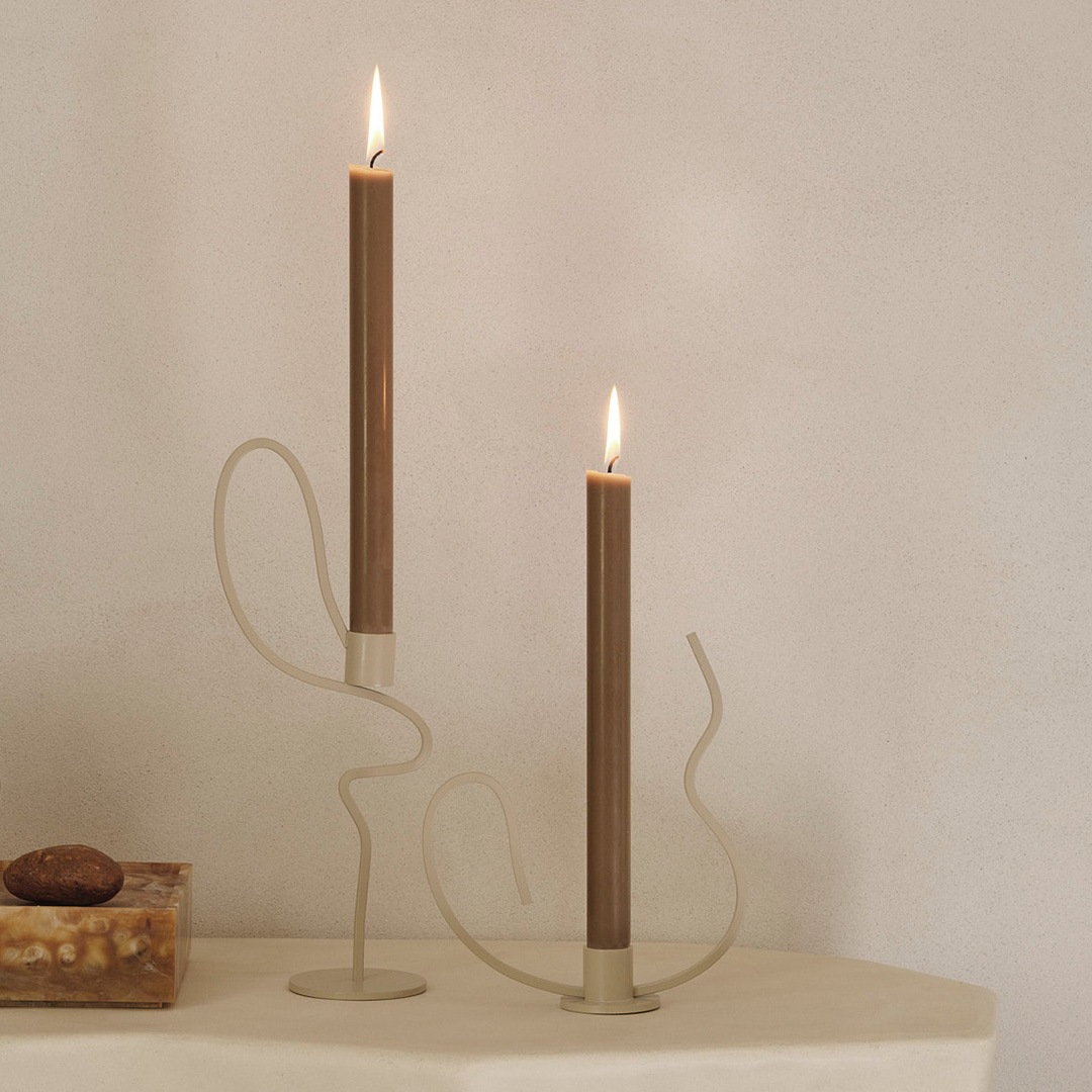 �ڤ����󤻡�Ferm Living (�ե������ӥ�) Valse Candle Holder (�Х륹 �����ɥ�ۥ����) Low �֥�å� �̲�/����ƥꥢ/������������Ź�ʡڹ���߸ˤ����