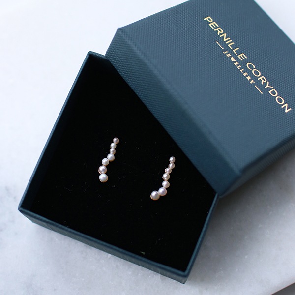 Pernille Corydon (�ڥˡ��졦����ɥ�) �ԥ��� ���饤�ޡ��� ���������ȥ쥸�㡼 �������