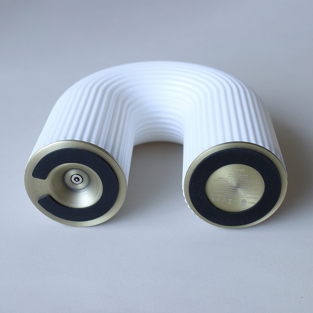 ڤ󤻡 Ferm Living (եӥ) Vuelta Portable Lamp (륿 ݡ֥) ̲/ƥꥢ//ӥ/ŹʡڥХåڡоݡ