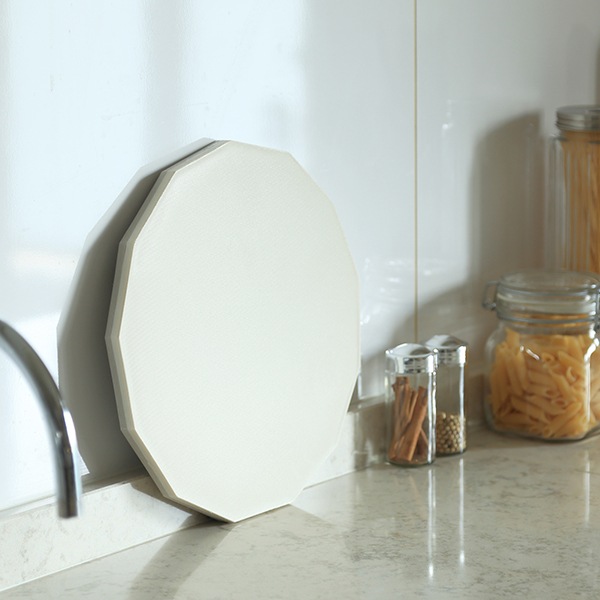 ideaco (���ǥ���) Cutting Board 13(���åƥ��󥰥ܡ��� 13) M ���եۥ磻��/�֥�å� �ޤ���/Ĵ�����