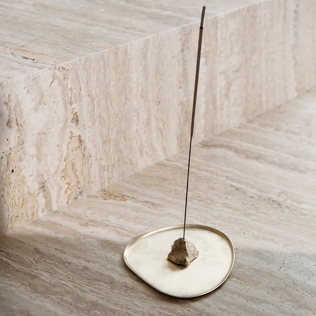 ��40��OFF��Ferm Living (�ե������ӥ�) Stone Incense Burner Brass �̲�/����ƥꥢ/������������Ź�ʡڹ���߸ˤ����