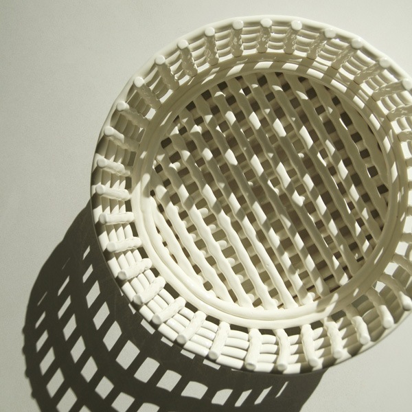 �ڤ����󤻡�Ferm Living (�ե������ӥ�) Ceramic Centrepiece (����ߥå����󥿡��ԡ���) ���եۥ磻��/�����ߥ�/������ɥ��꡼�� �̲�/�ġ���ܥå���/�Х����å�/����/��ʪ��Ǽ/����ƥꥢ/������������Ź��