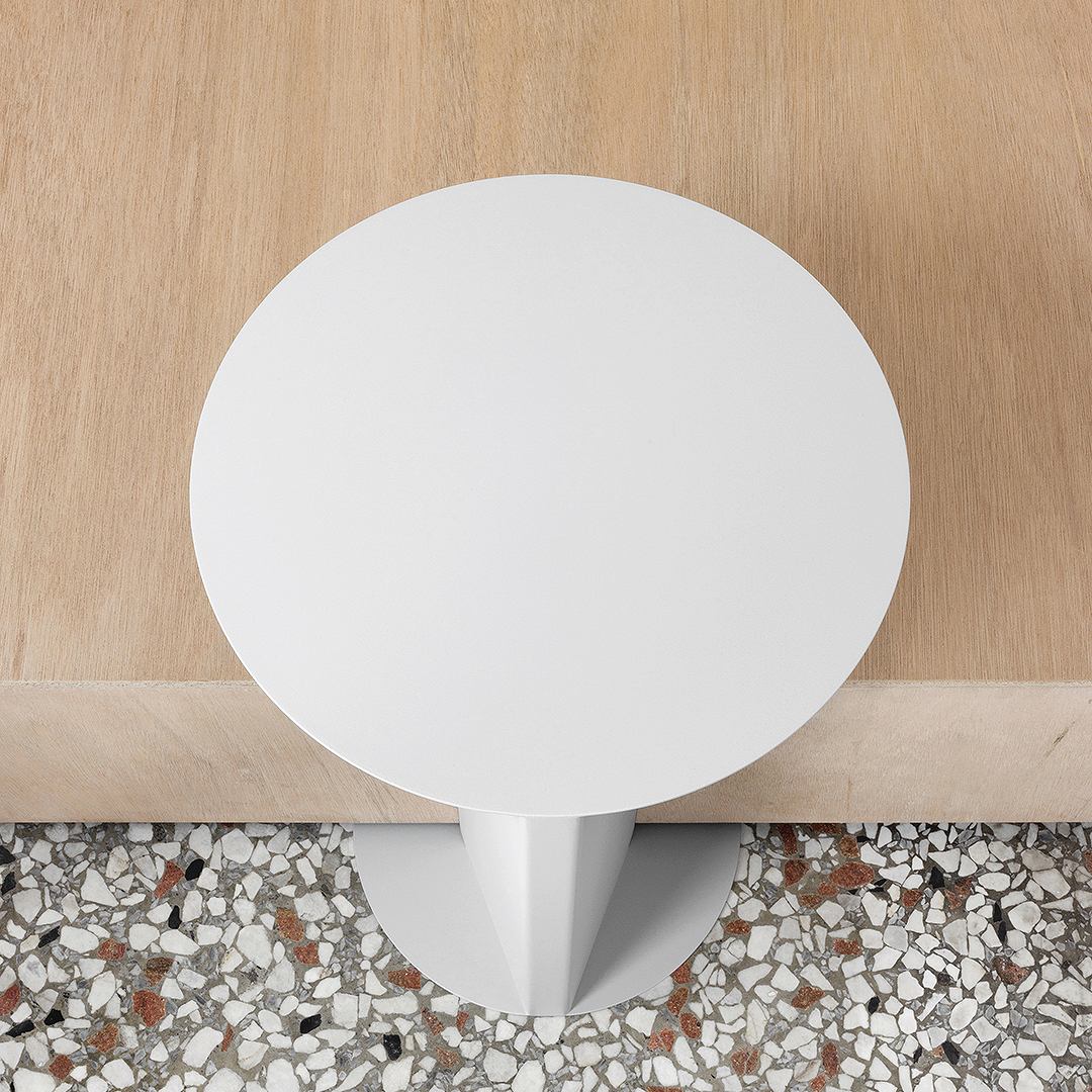 �ڤ����󤻡�esaila (��������) Kipa Table (���� �ơ��֥�) ���졼/�֥�å� ����ƥꥢ/�ȶ�/������������Ź��