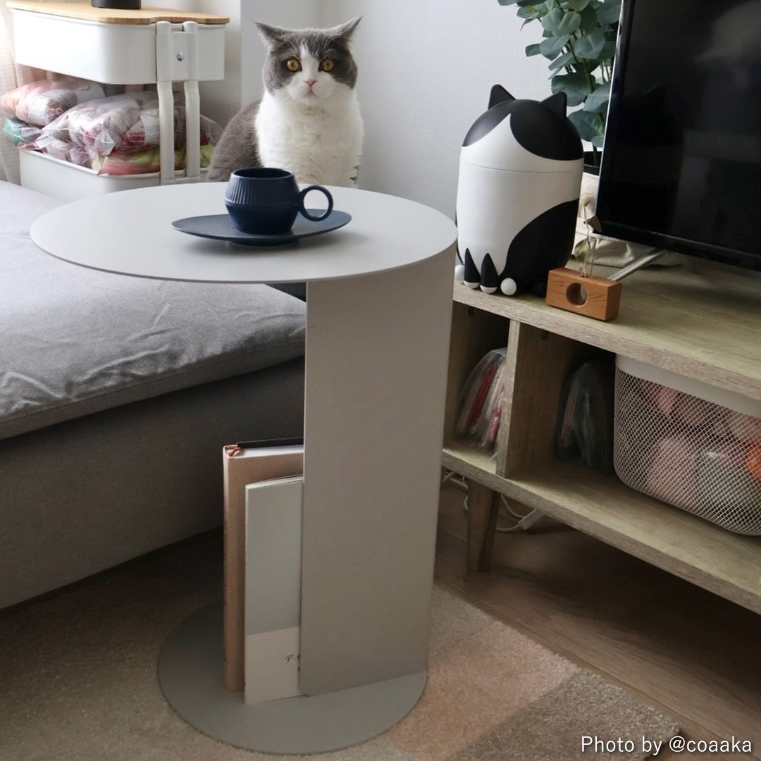 esaila Kipa Table キパ テーブル グレー ブラック インテリア 家具