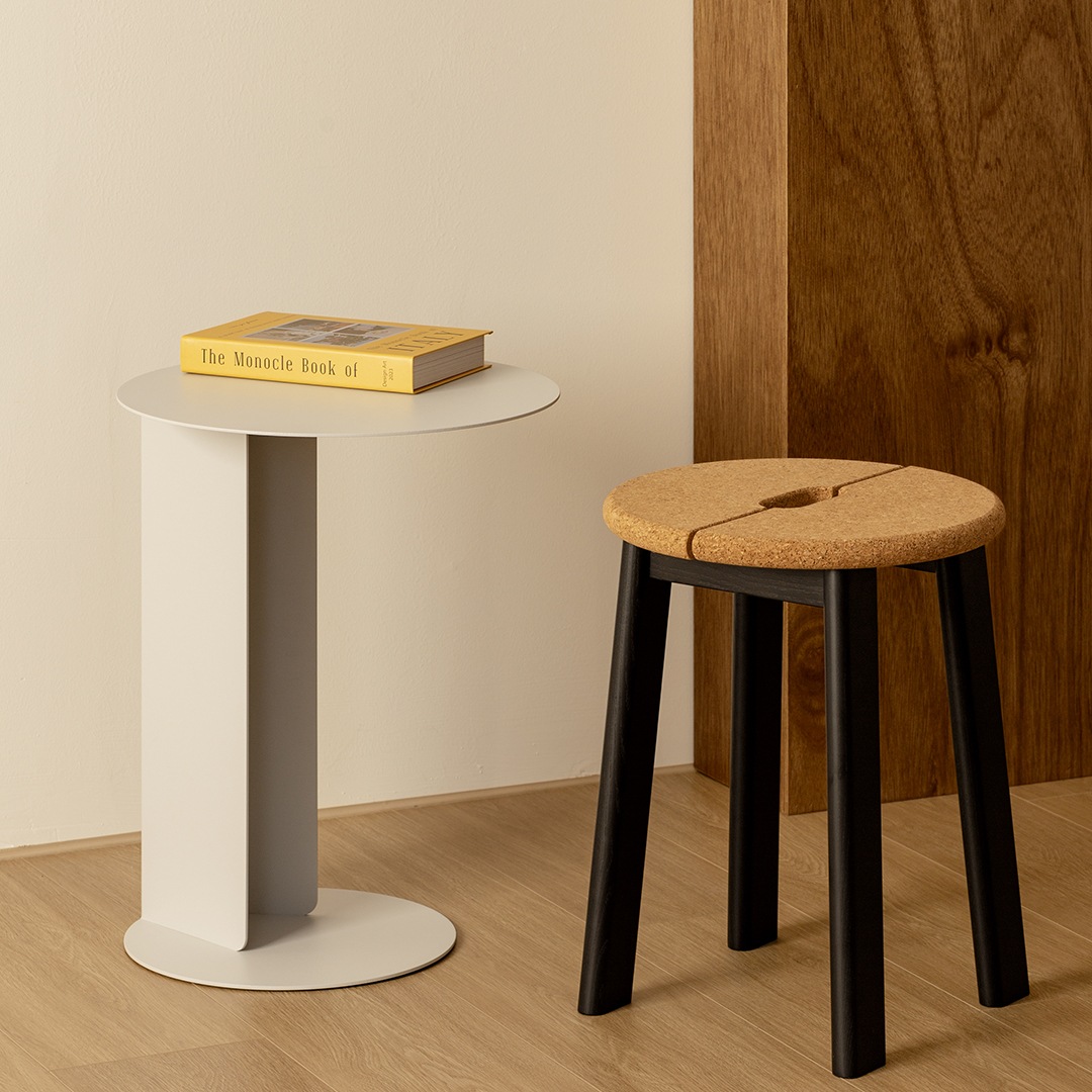 �ڤ����󤻡�esaila (��������) Kipa Table (���� �ơ��֥�) ���졼/�֥�å� ����ƥꥢ/�ȶ�/������������Ź��