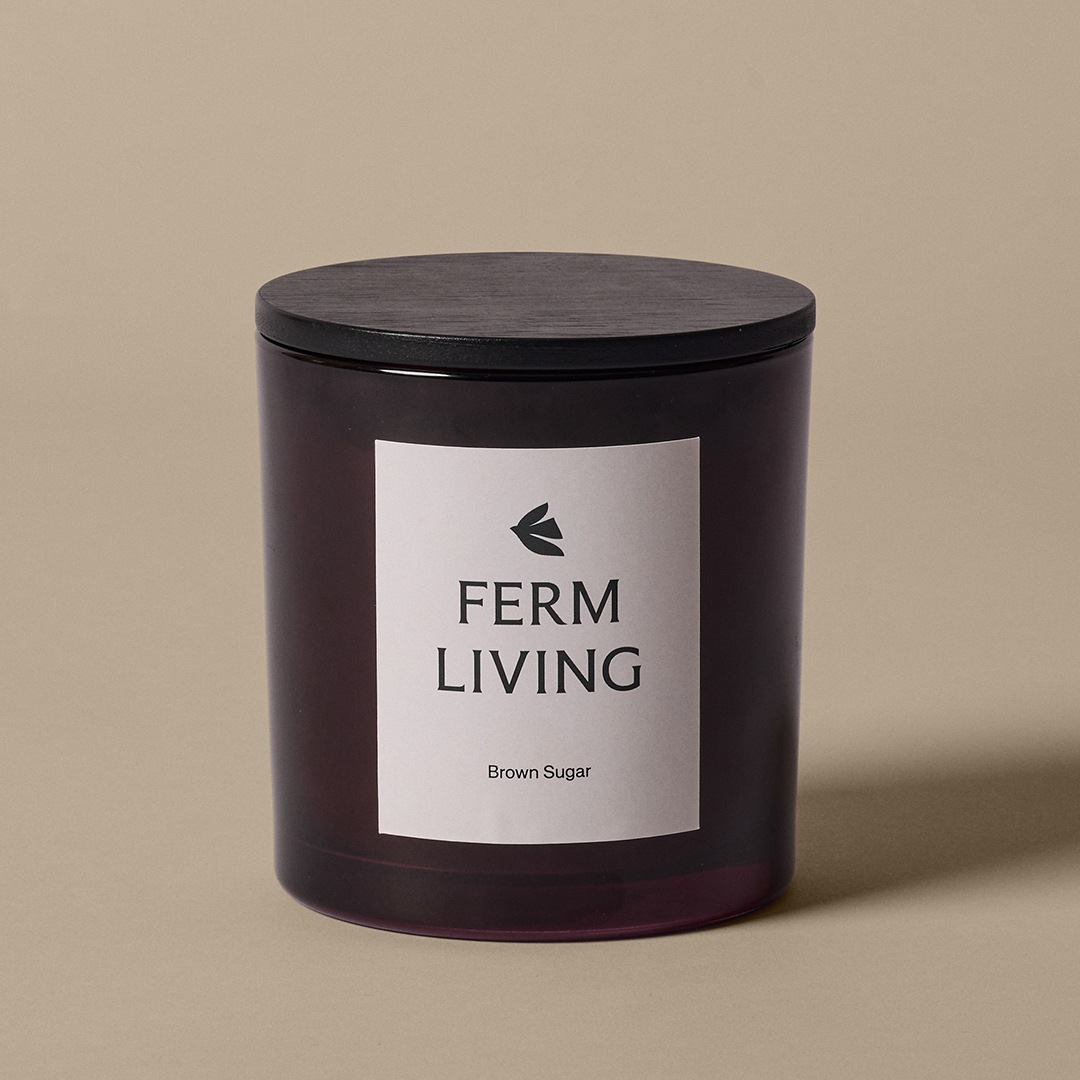 ��40��OFF��Ferm Living (�ե������ӥ�) Vitto Scented Candle (������ ����ƥåɥ����ɥ�) H10cm �ե������٥륬��å�/�֥饦�󥷥奬�� �̲�/����ƥꥢ/������/���ꥹ�ޥ�/������������Ź�ʡڹ���߸ˤ����