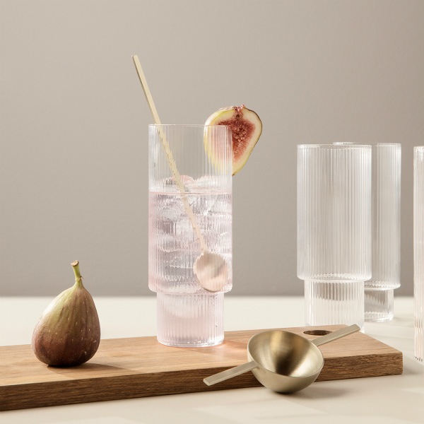 �ڹ���߸ˤ����Ferm Living (�ե������ӥ�) Ripple Long Drink Glasses (��åץ� ���󥰥��饹) 4�ĥ��å� ���ꥢ/���⡼�����졼/�ե����� �̲�/����ƥꥢ/������������Ź��