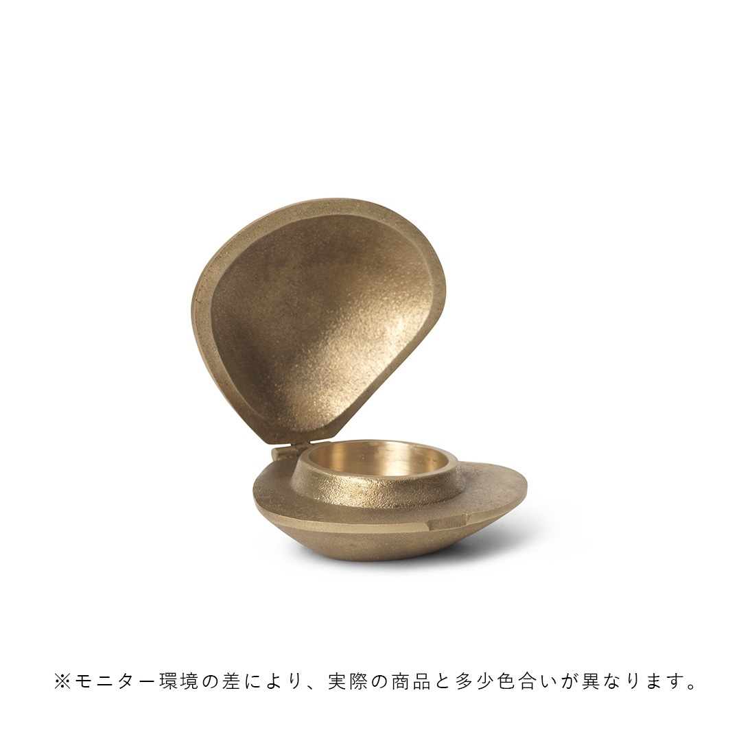 ��30��OFF��Ferm Living (�ե������ӥ�) Clam Candle Holder (����� �����ɥ�ۥ����) �֥饹 �̲�/����ƥꥢ/������������Ź�ʡڹ���߸ˤ����