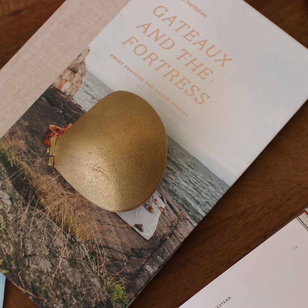 ��30��OFF��Ferm Living (�ե������ӥ�) Clam Candle Holder (����� �����ɥ�ۥ����) �֥饹 �̲�/����ƥꥢ/������������Ź�ʡڹ���߸ˤ����