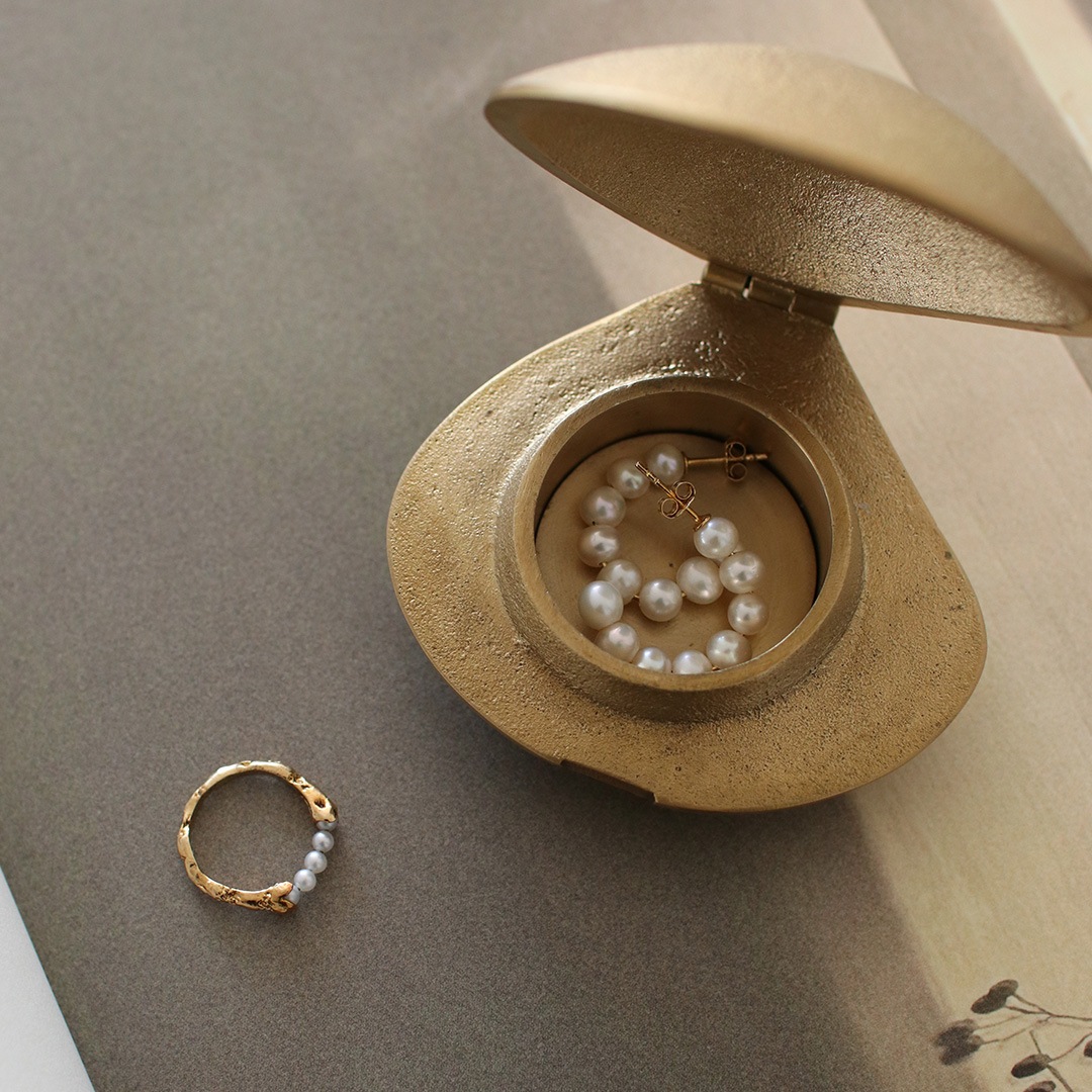 ��30��OFF��Ferm Living (�ե������ӥ�) Clam Candle Holder (����� �����ɥ�ۥ����) �֥饹 �̲�/����ƥꥢ/������������Ź�ʡڹ���߸ˤ����