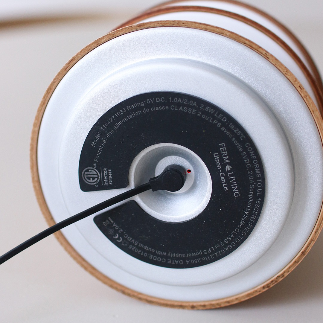�ڤ����󤻡� Ferm Living (�ե������ӥ�) Luver Portable Lamp (�롼�С� �ݡ����֥����) �̲�/����ƥꥢ/����/������������Ź��