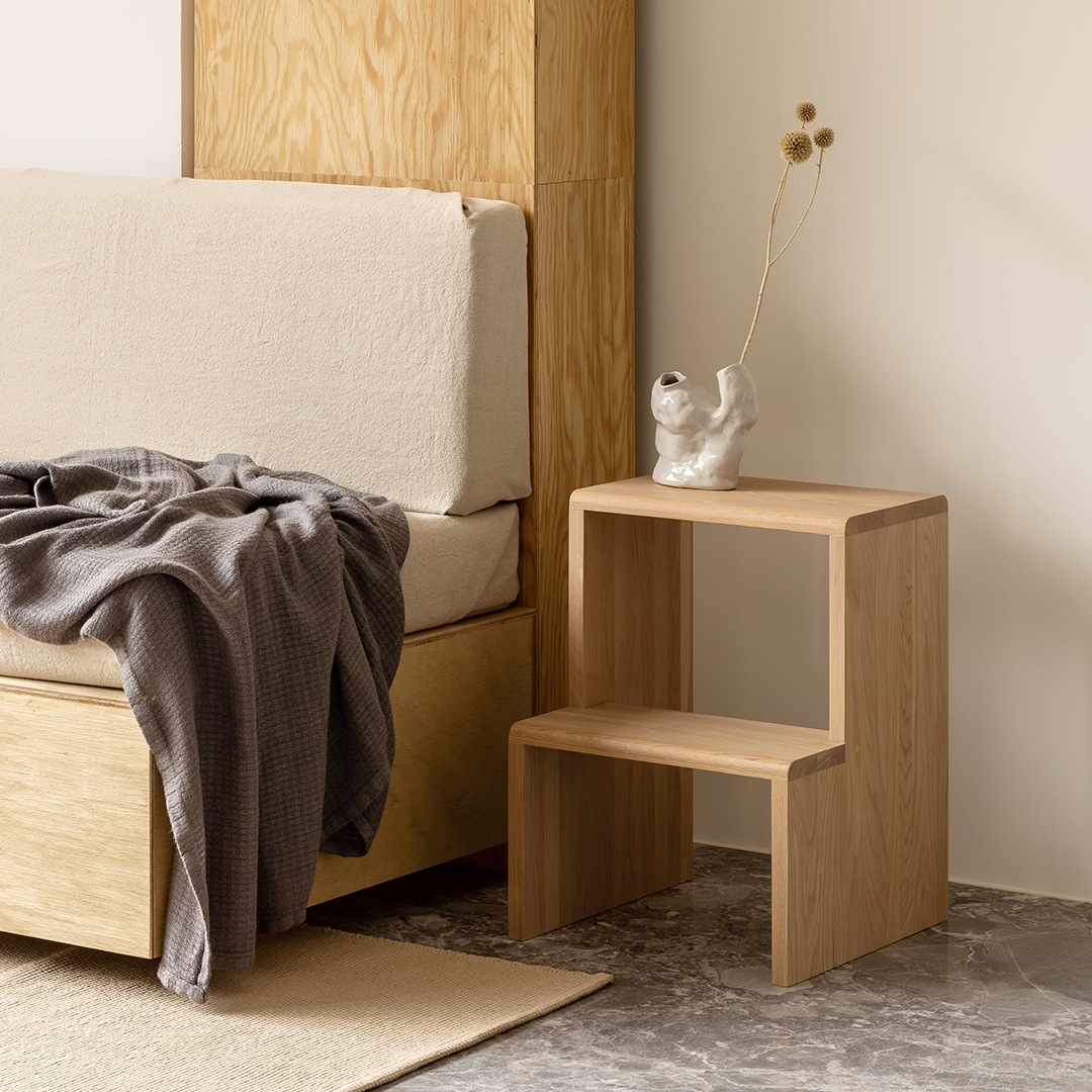 �ڤ����󤻡�esaila (��������) Tova Stool (�ȡ����� ���ġ���) �ʥ����륪����/�֥�å� ����ƥꥢ/�ػ�/������������Ź��