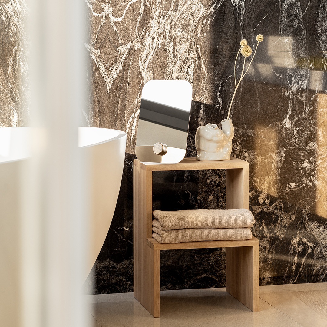 �ڤ����󤻡�esaila (��������) Tova Stool (�ȡ����� ���ġ���) �ʥ����륪����/�֥�å� ����ƥꥢ/�ػ�/������������Ź��