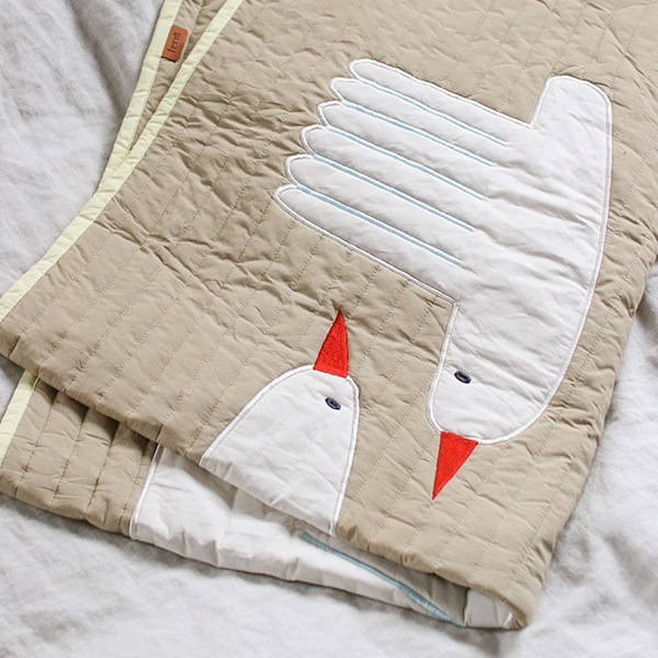 Ferm Living Bird Quilted Blanket �С��� ����ȥ֥�󥱥å� �ץ쥤�ޥå� �̲� ����ƥꥢ �Ҷ����� �ե������ӥ� ������������Ź�ʡڤ����󤻡�