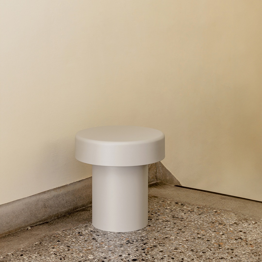 �ڤ����󤻡�esaila (��������) Edge Table (���å� �ơ��֥�) ���졼/�֥�å� /���꡼��/�������� ����ƥꥢ/�ȶ�/������������Ź��