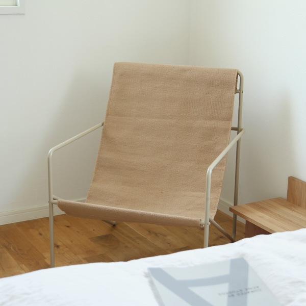 ��20��OFF��Ferm Living (�ե������ӥ�) Desert Lounge Chair (�ǥ����� �饦�󥸥�����) �����ߥ�/�֥�å� �����/������ �̲�/����ƥꥢ/�ȶ�/������������Ź�ʡڹ���߸ˤ����