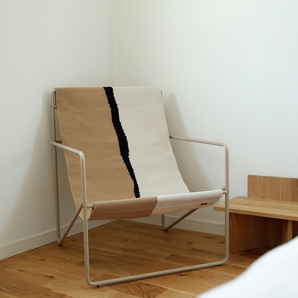 ��20��OFF��Ferm Living (�ե������ӥ�) Desert Lounge Chair (�ǥ����� �饦�󥸥�����) �����ߥ�/�֥�å� �����/������ �̲�/����ƥꥢ/�ȶ�/������������Ź�ʡڹ���߸ˤ����