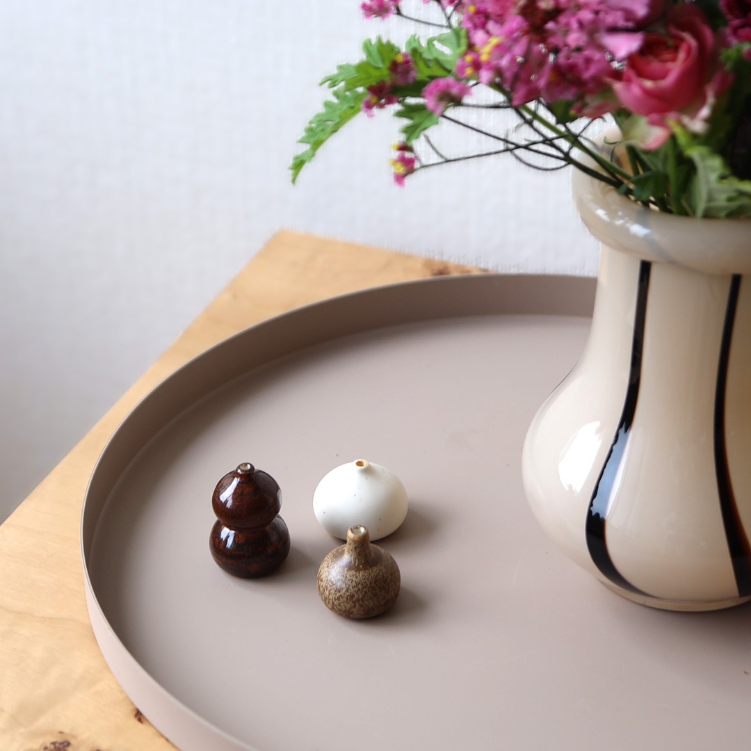 �ڤ����󤻡� Ferm Living (�ե������ӥ�) Komo Mini Vases (���� �ߥ˥١���) 3�ĥ��å� �ޥ�� �̲�/����ƥꥢ/����/���֥���/������������Ź��