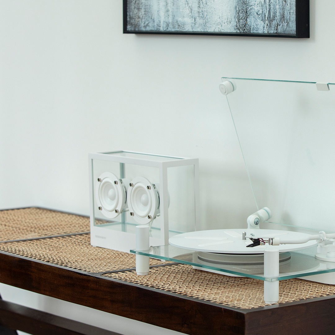 �ڤ����󤻡� TRANSPARENT (�ȥ�󥹥ڥ�����) Small Transparent Speaker�ʥ��⡼�� �ȥ�󥹥ڥ����� ���ԡ������� �ۥ磻��/�֥�å�/�᥿�� �̲�/���������ǥ�/���ԡ�����/�����ǥ���/����ƥꥢ����������եȡ�