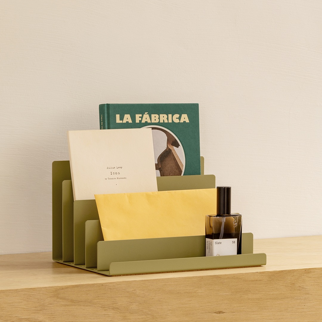 �ڤ����󤻡�esaila (��������) ISO Organizer (ISO �������ʥ�����) M ���졼/�֥�å�/���꡼�� ����ƥꥢ/��Ǽ/����/������������Ź��