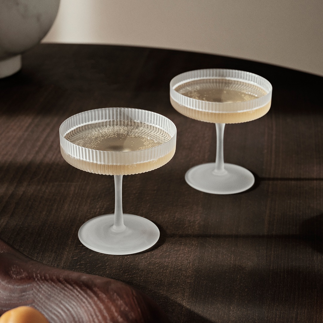 �ڤ櫓���ꡦ50%OFF��Ferm Living Ripple Champagne Saucers ��åץ� �����ѥ󥰥饹 2�ĥ��å� ���ꥢ �ե����� �̲� ����ƥꥢ �ե������ӥ� ������������Ź��