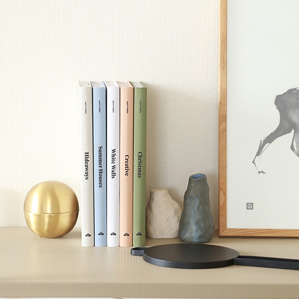 COZY PUBLISHING (���������ѥ֥�å���) Happy Homes White Walls �̲�/�ե������/��/����ƥꥢ
