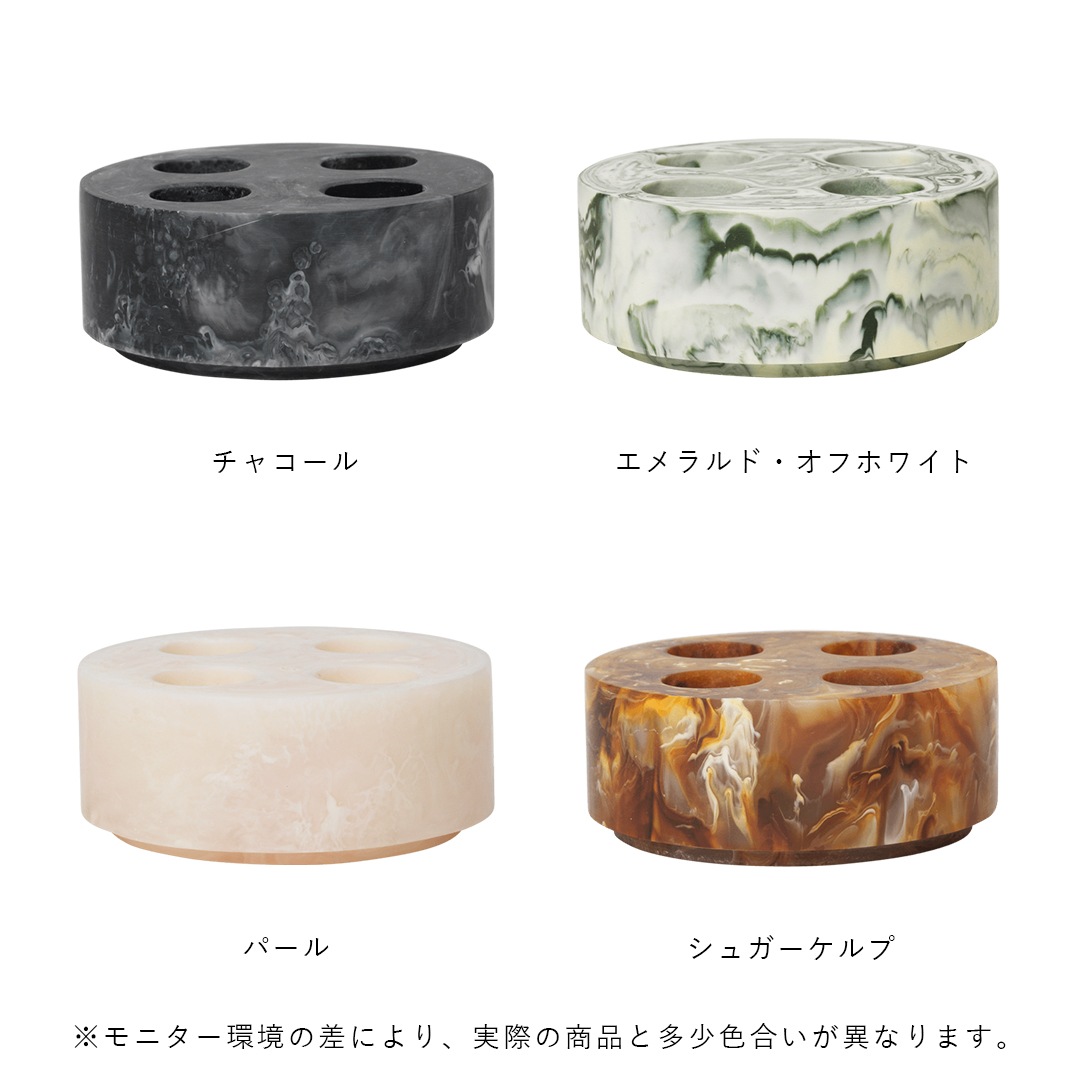 ��20��OFF��Ferm Living (�ե������ӥ�) Mist Toothbrush Holder (�ߥ��� ���֥饷�ۥ����) �ޥ�� (4����) ���㥳����/������� ���եۥ磻��/�ѡ���/���奬������� �̲�/����ƥꥢ/���֥饷�������/���̽�/������������Ź�ʡڹ���߸ˤ����