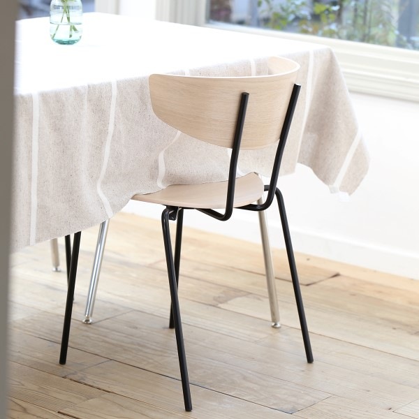 ��30%OFF��Ferm Living Herman Dining Chair �ϡ��ޥ�����˥󥰥����� �ۥ磻�ȥ�����ɥ����� �֥�å� �̲� ����ƥꥢ �ȶ� �ե������ӥ� ������������Ź�ʡ�����̵����