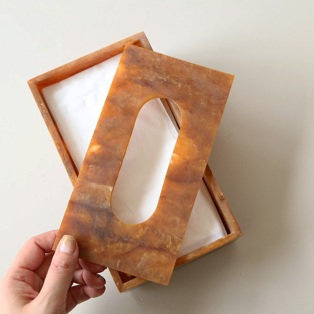 ��20��OFF��Ferm Living (�ե������ӥ�) Mist Tissue Box (�ߥ��� �ƥ��å���ܥå���) ���㥳����/������� ���եۥ磻��/�ѡ���/���奬������� �̲�/����ƥꥢ/�ƥ��å��奱����/������������Ź�ʡڹ���߸ˤ����