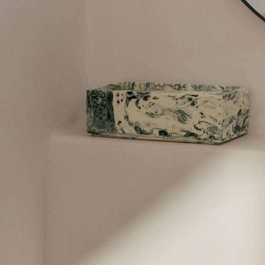 ��20��OFF��Ferm Living (�ե������ӥ�) Mist Tissue Box (�ߥ��� �ƥ��å���ܥå���) ���㥳����/������� ���եۥ磻��/�ѡ���/���奬������� �̲�/����ƥꥢ/�ƥ��å��奱����/������������Ź�ʡڹ���߸ˤ����